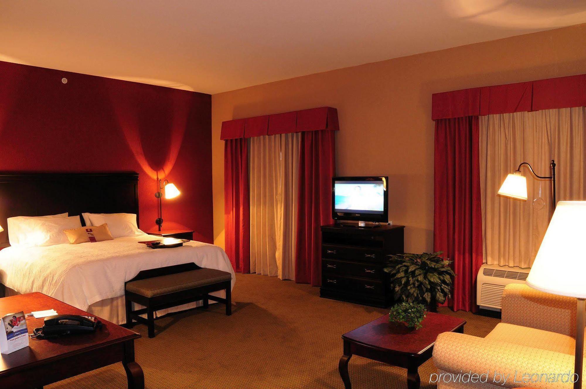 Hampton Inn & Suites Boerne Rum bild
